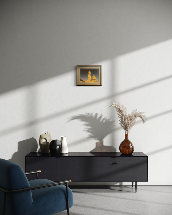 FH692 room-scene mockup